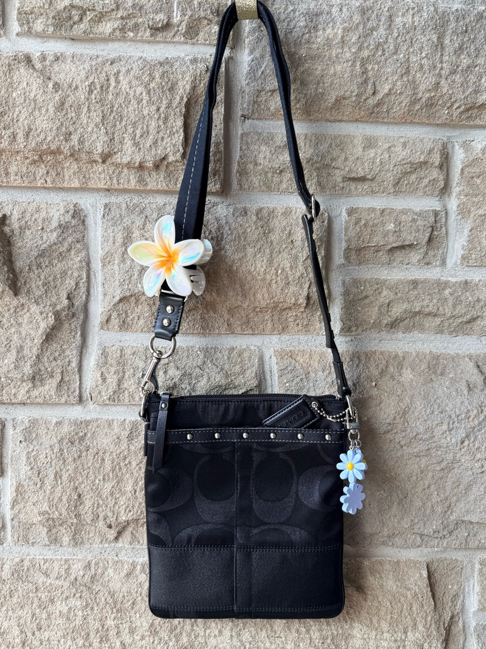 Coach Signature Studded Swingpack Crossbody Black Y2K 42020